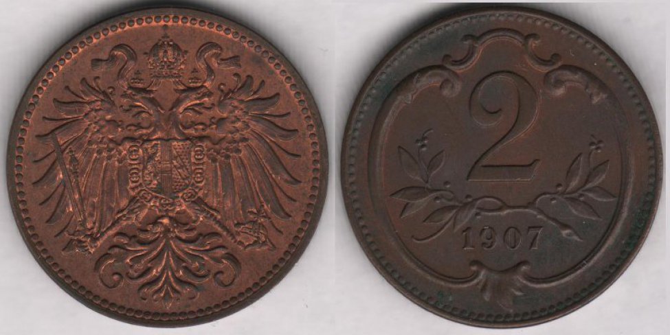 Аверс: В центре -- малый герб Австрийской империи: двуглавый коронованный орел держащий в правой лапе меч и скипетр, в левой державу с крестом, на груди щиток в виде барочного с заострением внизу гера- льдического щита, щиток рассечён на 3 части (вертикальные полосы) с гербами: в правой части герб Габсбургов-- на фоне из точек (золото в геральдике) геральдический лев на задних лапах вправо, в цент- ре герб Австрии -- на фоне из прямых параллельных вертикальных линий (красный цвет в геральдике) широкая, гладкая (серебро в геральдике) вертикальная полоса (пояс), в левой части герб Лотарингского дома -- на фоне из точек (золото в геральдике) диагональная (влево) перевязь с штриховкой в виде пря- мых параллельных вертикальных линий (красный цвет в геральдике) с 3 орлами; вокруг щитка цепь ор- дена Золотого руна из ажурных продолговатых звеньев, знак ордена в виде овечьей  шкуры (руна) рас- положен под щитком на хвосте орла; над головами орла корона Габсбургов, состоящая из украшенного мелкими точками обруча с 5 видимыми зубцами (3 в виде листьев (трилистников), 2 -- с жемчужинами), из митры, состоящей из двух полушарий и одной дужки между ними, увенчанной державой с крестом, внизу к короне прикреплены 2 извилистые узкие ленты (частично скрыты головами орла); крылья состо- ят из больших продолговатых перьев; хвост -- сильно стилизованные перья расположены в 4 ряда. Во- круг композиции аверса рамка из мелких точек (примыкает к буртику). По краю монеты линейный буртик.
Реверс: В центре -- цифра 2 (обозначение номинала). Под цифрой лавровая ветвь с двумя отростками, обрамля- ющих нижнюю часть цифры. Под лавровой ветвью дата: 1907. Вокруг всей композиции круглая рамка (с выступом вверху) из элементов растительного барочного орнамента. Вокруг композиции реверса рамка из мелких точек (примыкает к буртику). По краю монеты линейный буртик.
Гурт: гладкий