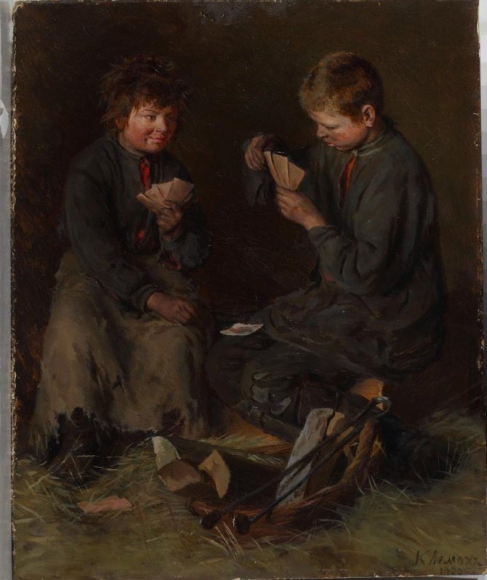 Изображает на темно-коричневом фоне двух подростков, играющих в карты. Мальчики одеты в одинаковую темно-серую одежду. Оба сидят на обрубке дерева и держат в руках карты. На переднем плане на солому брошена корзина с дровами.