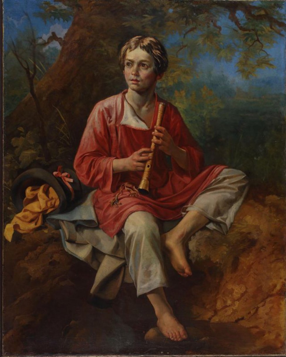 Изображен мальчик, босой, сидящий под деревом и играющий на свирели. Он одет в холщовые штаны и красную рубашку.