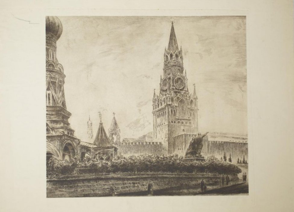 Изображена часть Красной площади с памятником Минину  и Пожарскому, а также часть собора Василия Блаженного и Спасская башня Кремля.